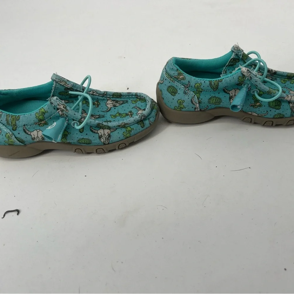 Roper Little Kid Size 12 Chillin Slip On Round Toe Shoes.